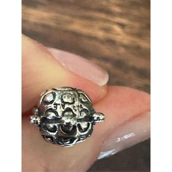 Adorable Pandora Sea Turtle charm - Picture 6 of 6